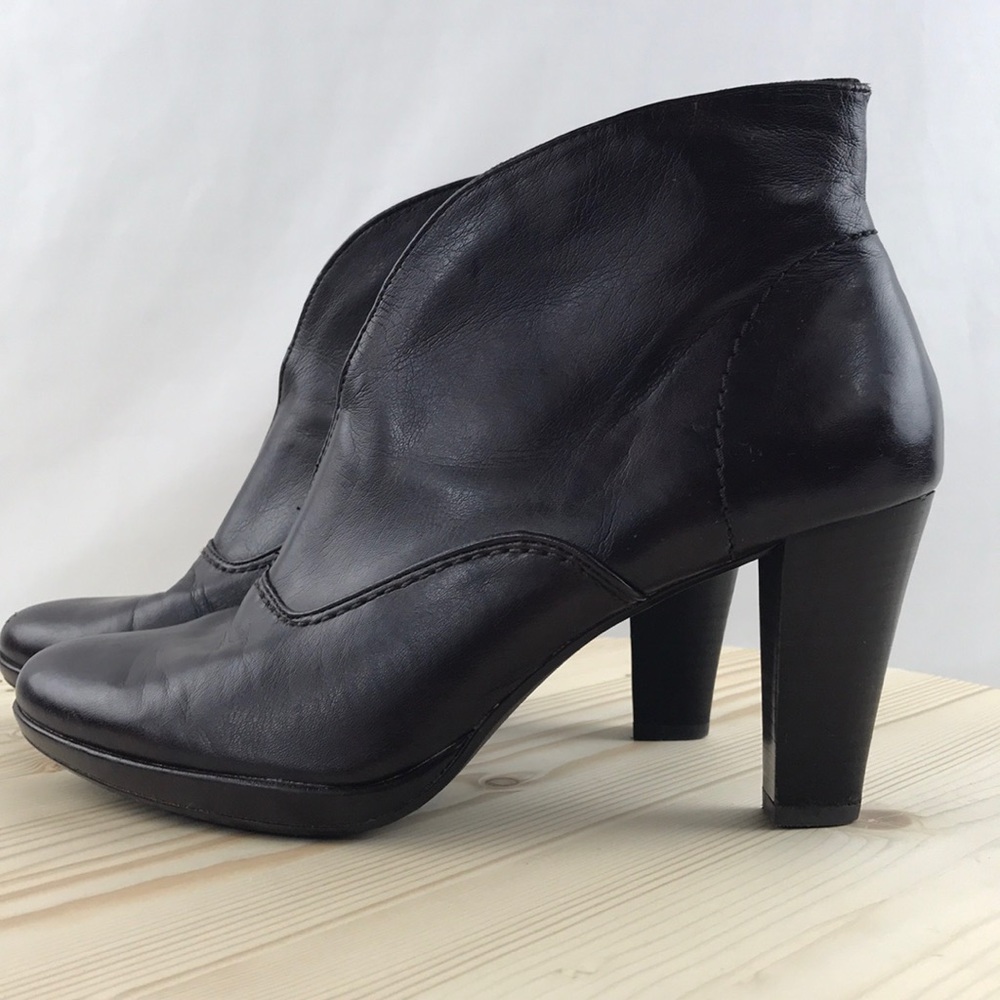 VICTORIA SPENSER dark brown ankle boots size 10M